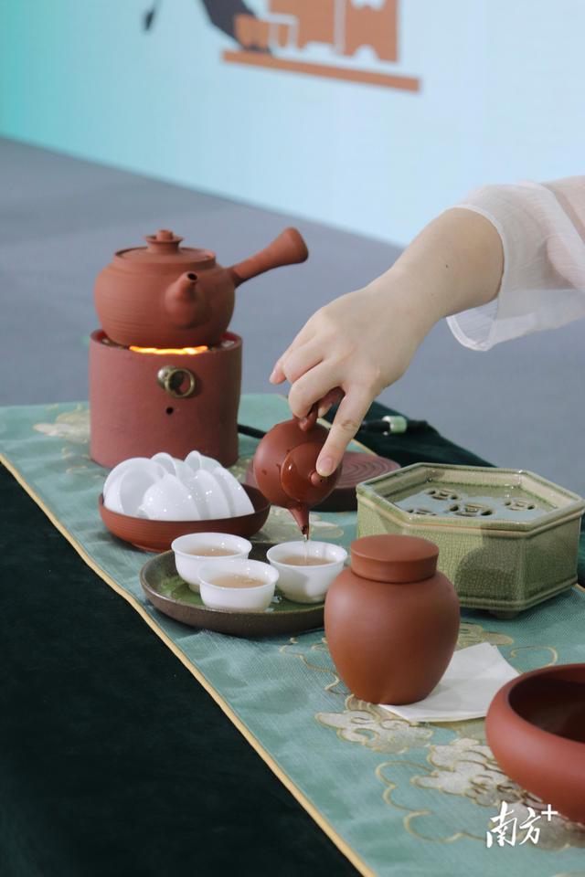 潮州工夫茶艺助力“中国传统制茶技艺及其相关习俗”入选世界非遗名录